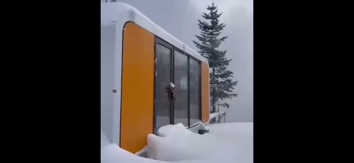 Space capsule Container House: A warm home in the snow of Hokkaido